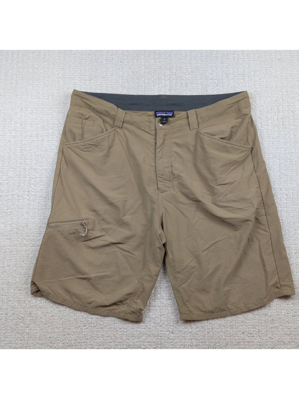 Patagonia Light Tan Khaki Quandary Hiking Shorts Men's Size 36 Lightweight Climb